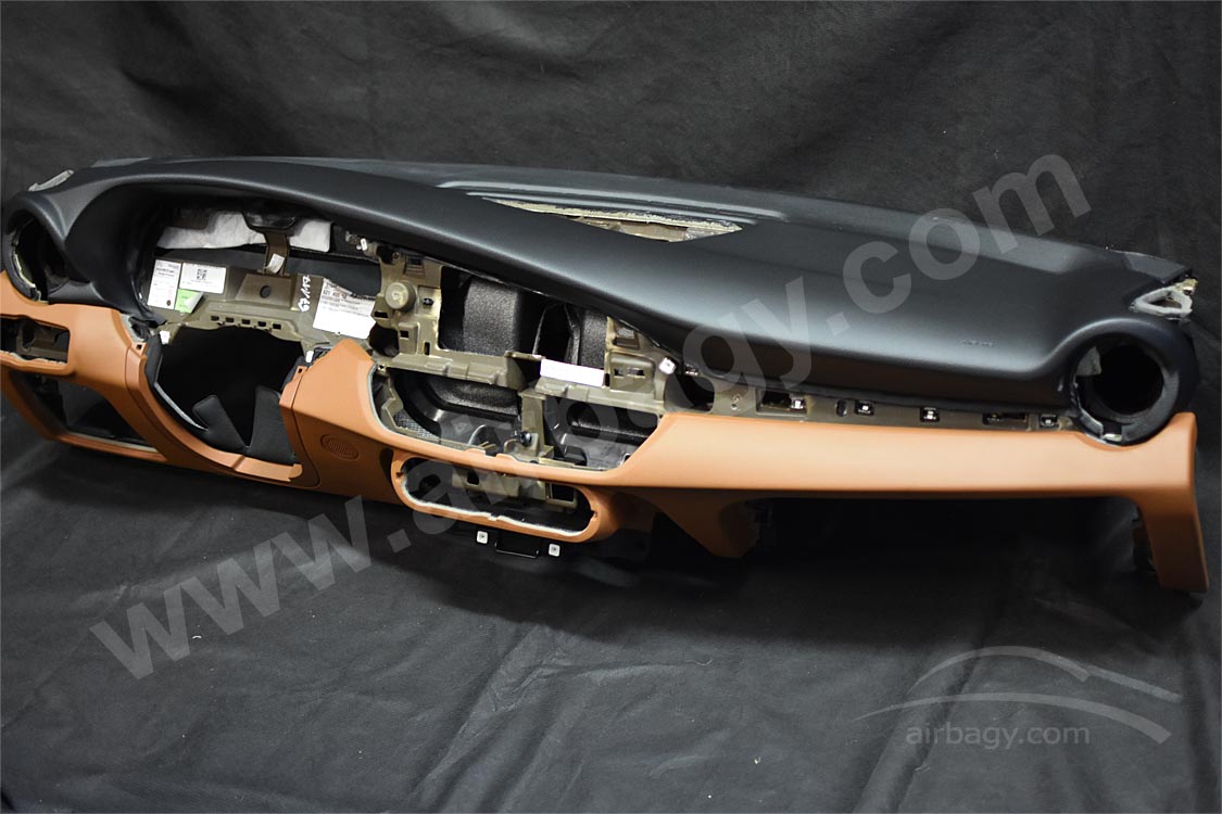 Oprava airbagu palubní desky Alfa Romeo Stelvio